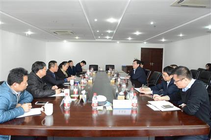中原工學(xué)院副校長(zhǎng)、首航資本CEO一行到訪(fǎng)河南航投